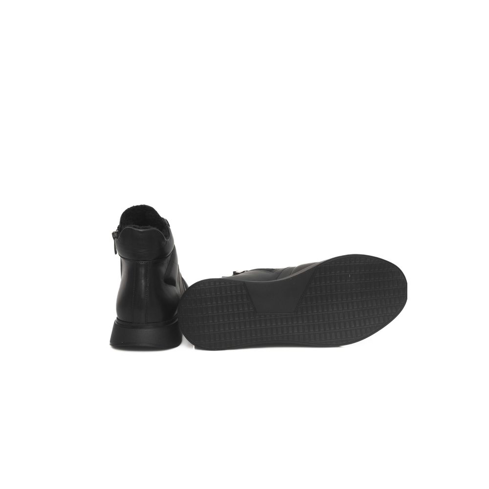 Črne usnjene ženske superge