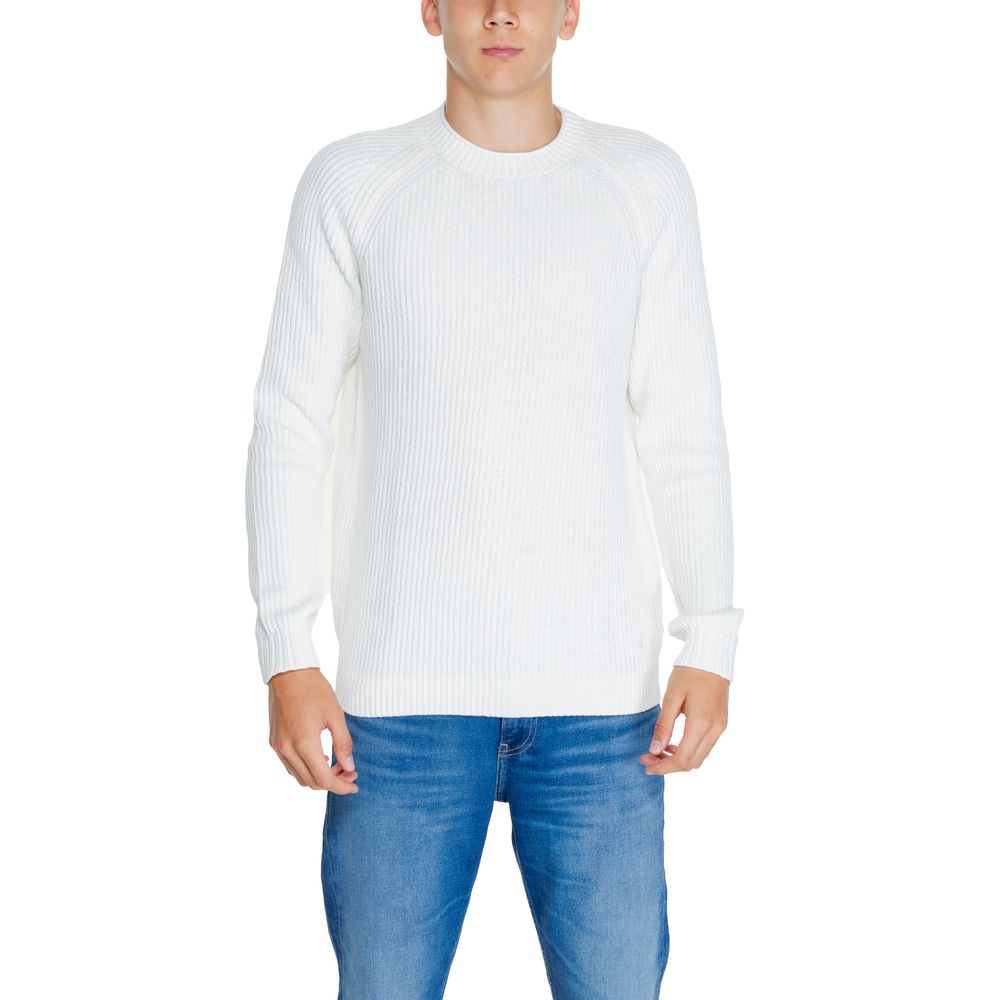 Calvin Klein Jeans Beli pulover iz organskega bombaža