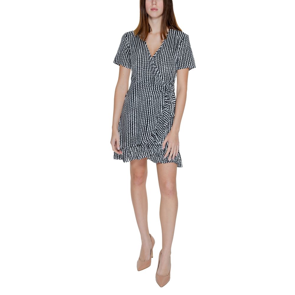 Only Black Viscose Short