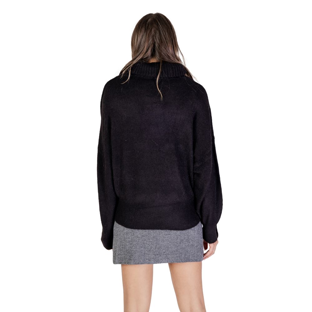 ICHI Black Marabou Sweater