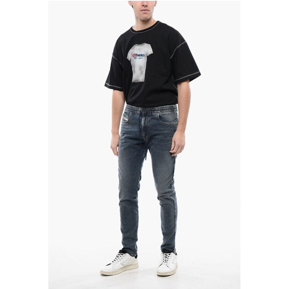 Diesel Slim Fit 2060 D-STRUKT Jogg Jeans 15cm