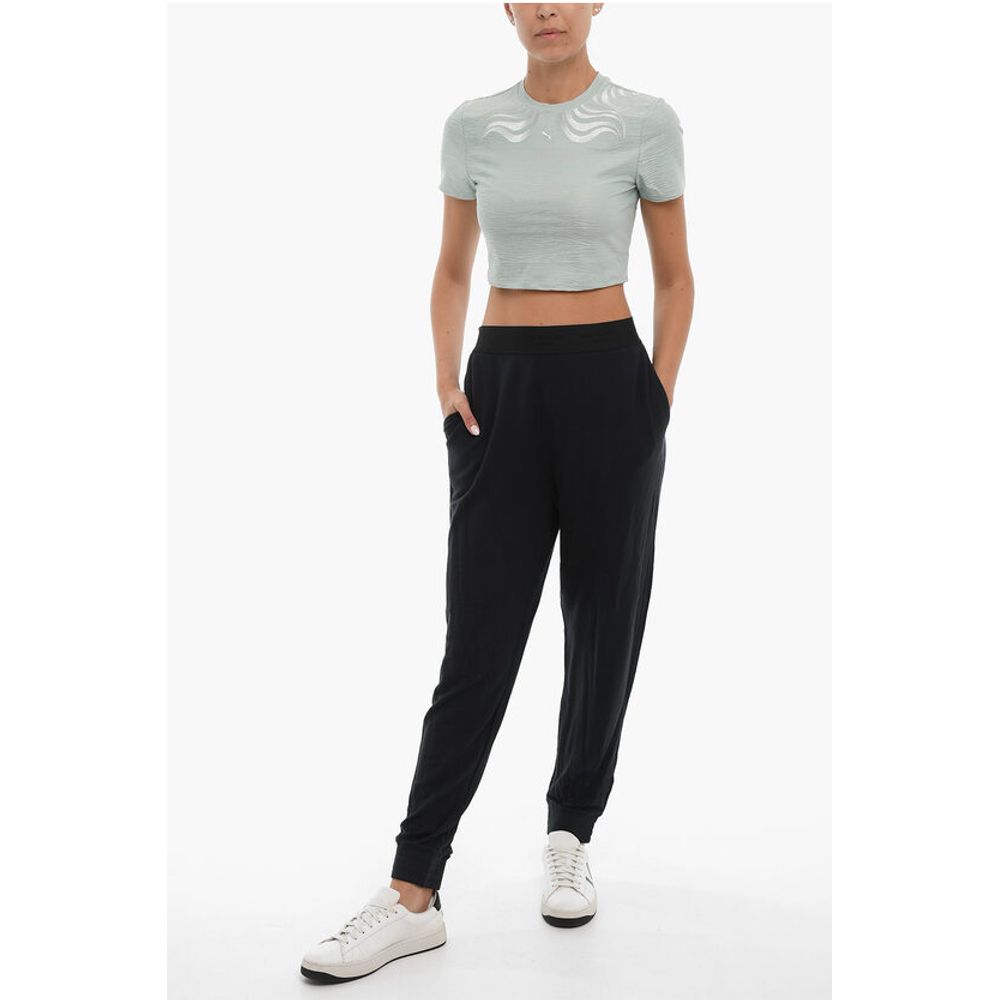 Puma Crew-neck SNOW TIGER Cropped T-Shirt with Embroidery