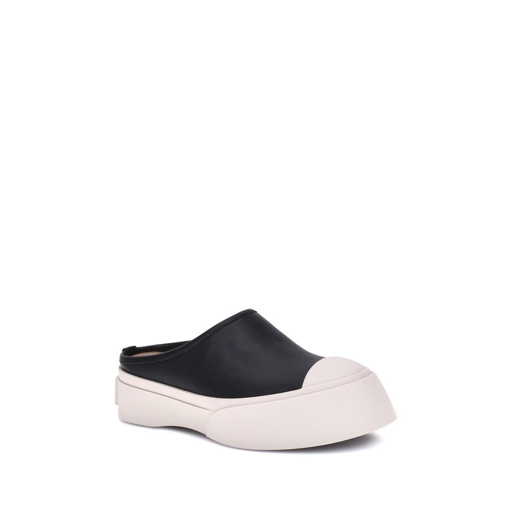 Marni Sneakers Slippers