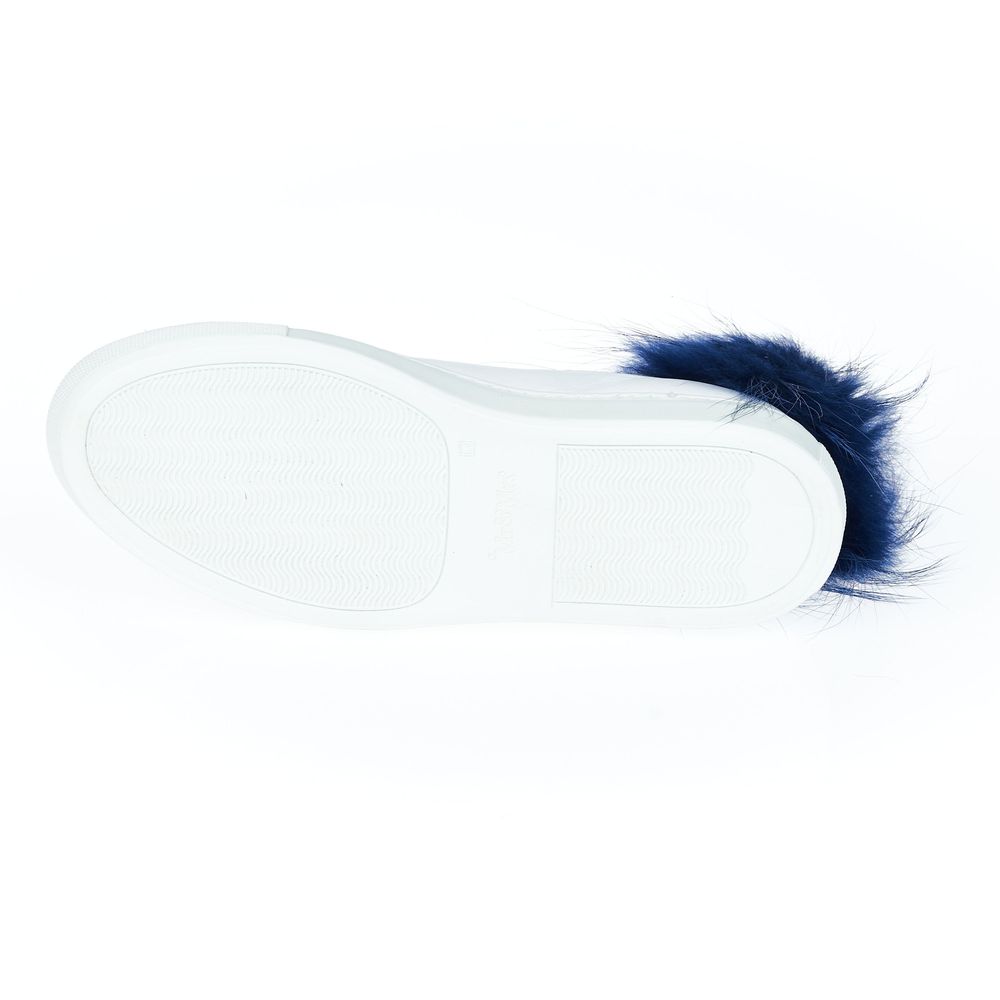 Ženske superge iz belega jagnječjega usnja