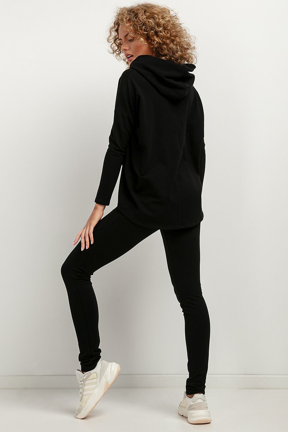 Long leggings model 183207 Tessita