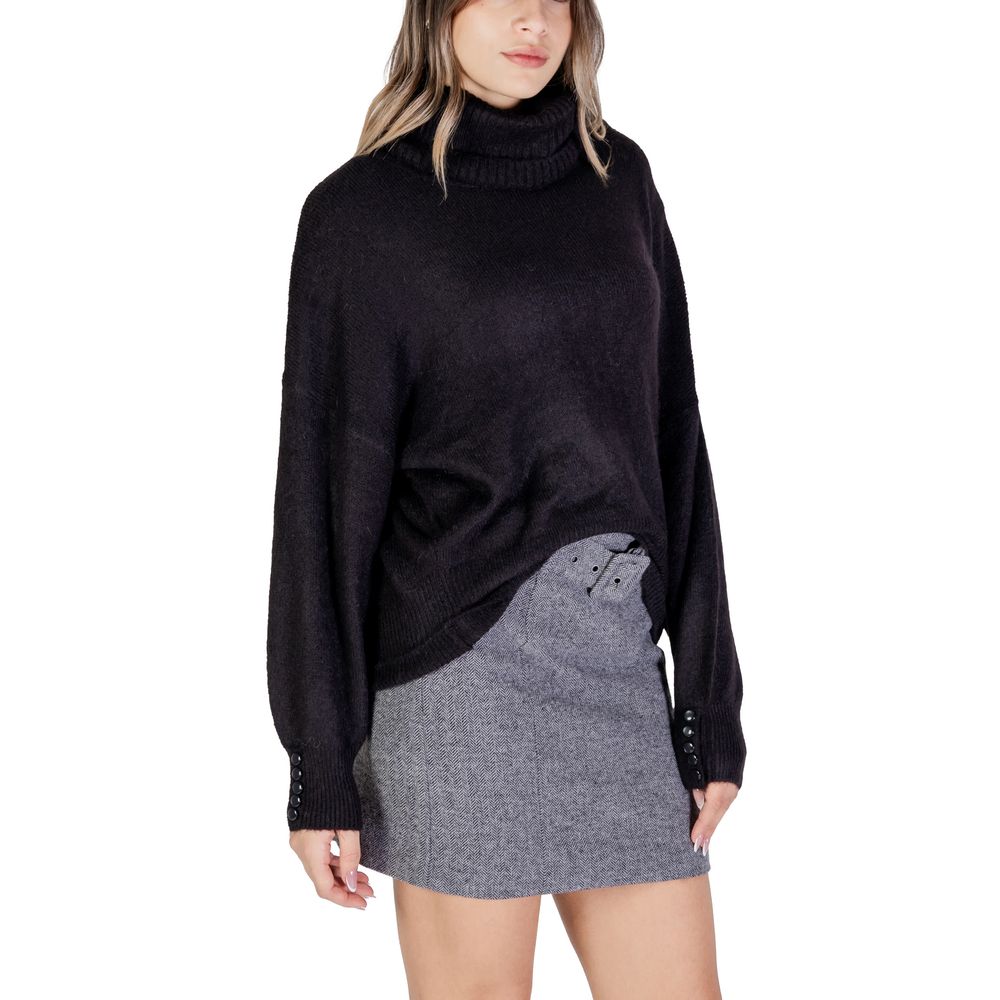 ICHI Black Marabou Sweater