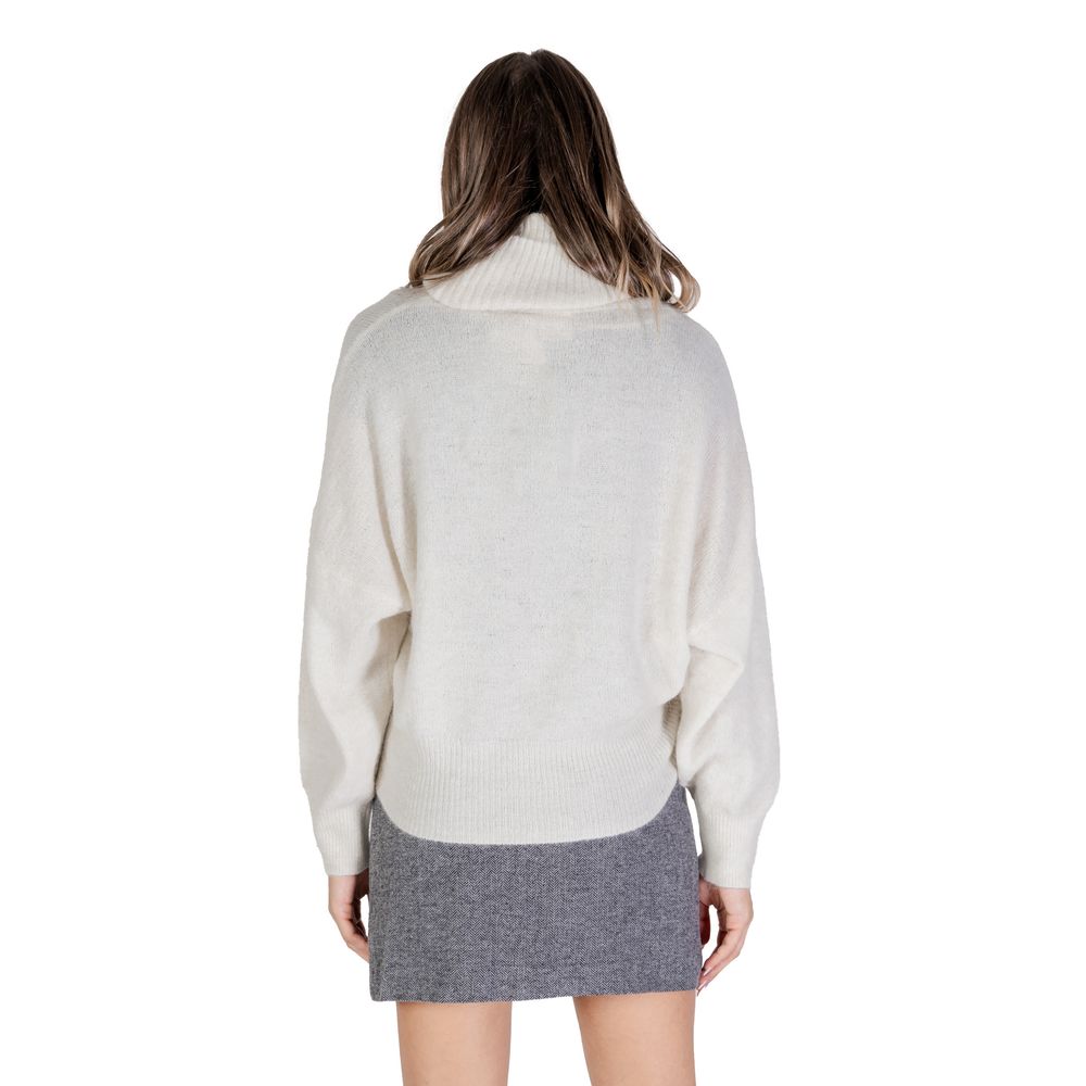ICHI Cream Marabou Sweater