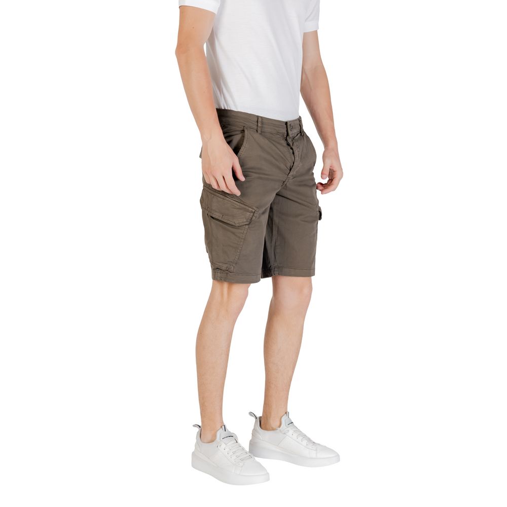 Lyle & Scott Green Cotton Bermuda