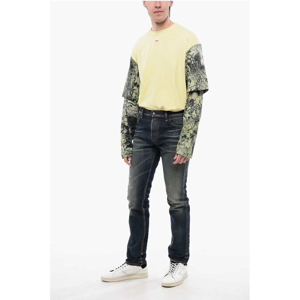 Diesel Mid Waist Slim Fit 1995 D-SARK Jeans 17cm L32