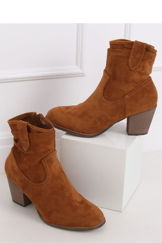  Škornji s peto model 146805 Inello 