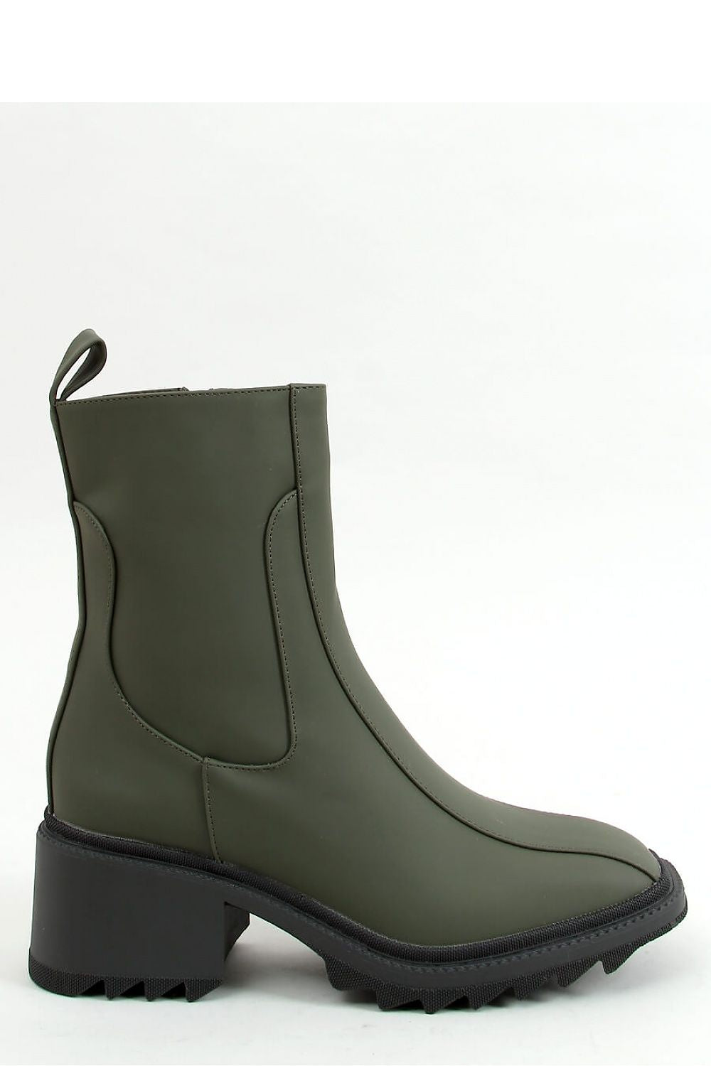  Škornji s peto model 157796 Inello 